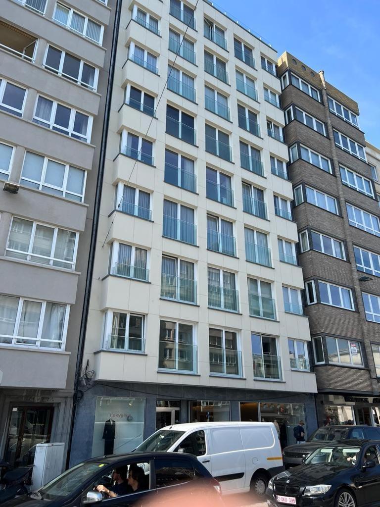 Renewed Luxurious Apartment At Casino Oostende Kültér fotó